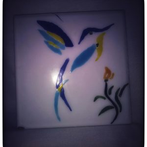 کاشی با طرح پرنده