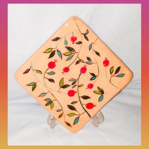 بشقاب سفالی طرح ارمنی