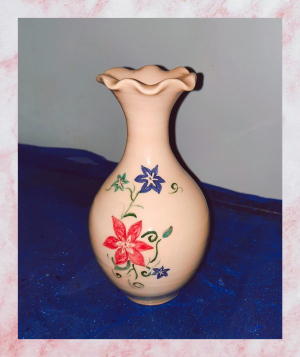 گلدان سفالی